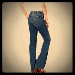 7 For All Mankind
Bootcut Jeans